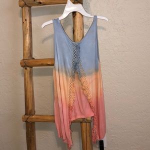 Backless tank top